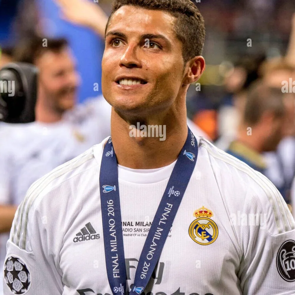 2016 Real Madrid CR7 NWT Champions League Milano Final LS Replica Jersey - Picture 9 of 9
